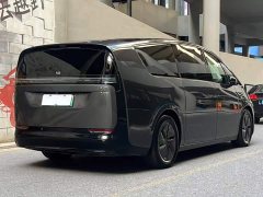 Li Auto MEGA Ultra - ფოტო 5