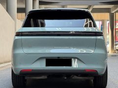 Li Auto L6 Max Edition - ფოტო 4