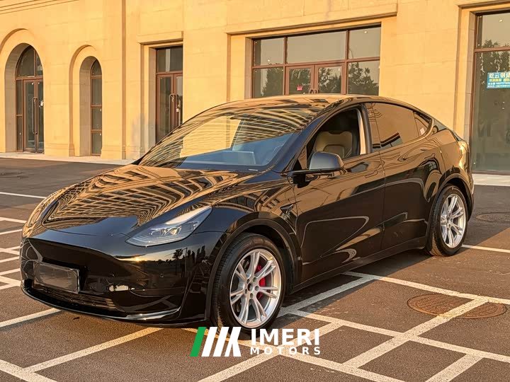 Tesla Model Y Edition - ავტომობილი ჩინეთიდან