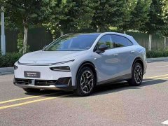 Xpeng G7 EREV 1704 Max Flagship Edition - ფოტო 1