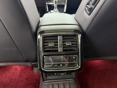 Volkswagen 380TSI Edition - ფოტო 8