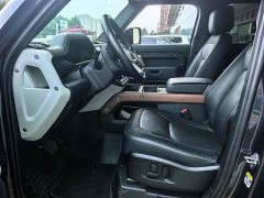 Land Rover 110 3.0T P400 X-DYNAMIC HSE - ფოტო 3