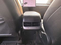 Tesla Model Y Standard Range Edition - ფოტო 15