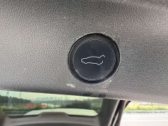 Tesla Model Y Standard Range Edition - ფოტო 18