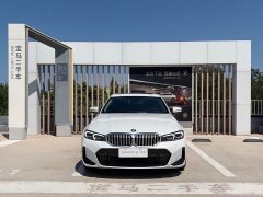 BMW 3 320Li M - ფოტო 2