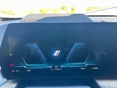 BMW iX1 xDrive30L X - ფოტო 10