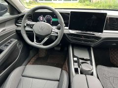 Volkswagen Pro 380TSI Edition - фото 10
