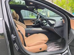 Mercedes-Benz E 300 L Luxury Version - ფოტო 14
