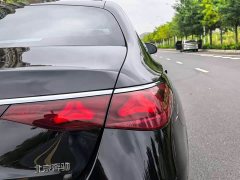 Mercedes-Benz E 300 L Luxury Version - ფოტო 18