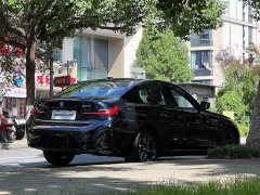 BMW 3 330i M - ფოტო 5
