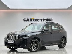 BMW X5 xDrive 30Li Deluxe VersionM - ფოტო 1