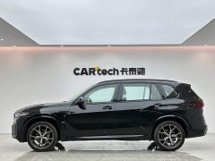 BMW X5 xDrive 30Li Deluxe VersionM - ფოტო 2