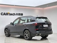 BMW X5 xDrive 30Li Deluxe VersionM - ფოტო 3