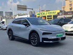 Xpeng G7 EREV 1704 Max Flagship Edition - photo 3