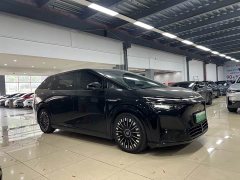 Xpeng X9 EREV 1602 Max - ფოტო 3