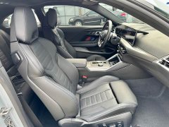 BMW M240i xDrive - фото 12