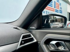 BMW M240i xDrive - фото 17