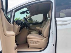 Buick GL8 Deluxe Edition - ფოტო 5