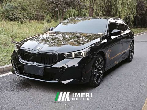 2025 BMW 5 525Li M - ავტომობილი ჩინეთიდან