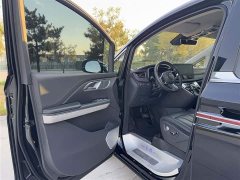 FAW HQ9 PHEV 2.0T AWDBusiness Edition - ფოტო 8