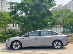 FAW EH7 640 AWD Edition - ფოტო 3
