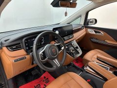 FAW HQ9 PHEV 2.0T AWDLuxury Edition - ფოტო 16