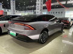 Xpeng P7 Ultra Long Range Max - ფოტო 5