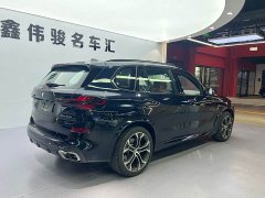 BMW X5 xDrive 40Li Deluxe VersionM - ფოტო 18