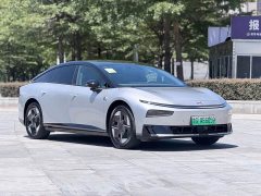 Xpeng P7 EV 615 Max Flagship Edition - ფოტო 3