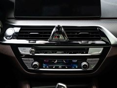 BMW 5 540i Edition M - ფოტო 13