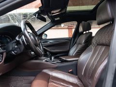 BMW 5 540i Edition M - ფოტო 16