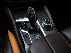BMW 5 540i Edition M - ფოტო 12