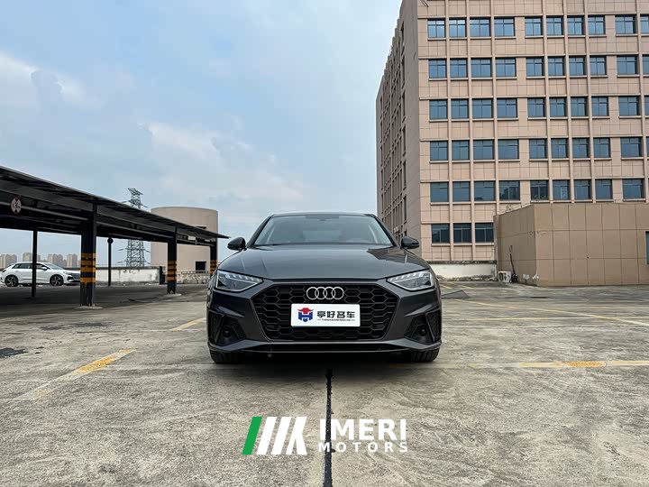 Audi A4L 40 TFSI Luxury Version - ავტომობილი ჩინეთიდან