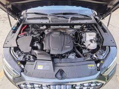 Audi Q5L Sportback 40 TFSI Luxury Version - ფოტო 8