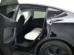 Tesla Model Y Long Range Edition - photo 14