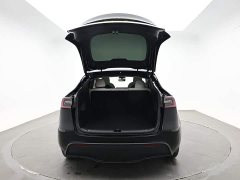 Tesla Model Y Long Range Edition - photo 8