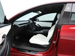 Tesla Model 3 Performance Edition - ფოტო 11