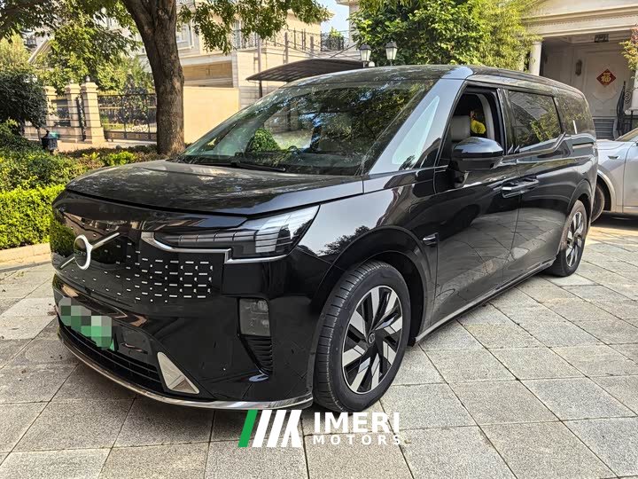 Volvo EM90 Ultra - ავტომობილი ჩინეთიდან
