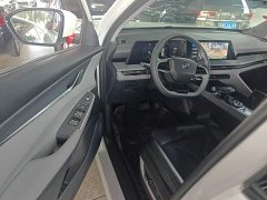 Changan CS75PLUS 2.0T Premium Version - ფოტო 16