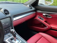 Porsche 718 Cayman 2.0T - ფოტო 18