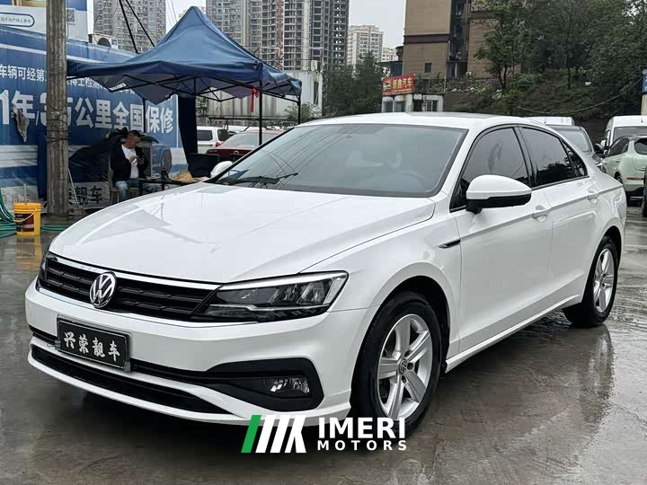 Volkswagen 230TSI DSG Edition - ავტომობილი ჩინეთიდან