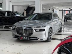 BMW 7 735Li Luxury - ფოტო 1