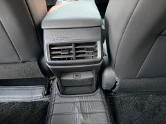 Changan UNI-V 1.5T Premium Version - ფოტო 11