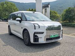 Zeekr 009 EditionAWD 108kWh - ფოტო 3