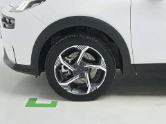 Lynk & Co 06 1.5T Pro - ფოტო 8