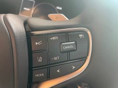 Lexus ES 300h Edition - ფოტო 12