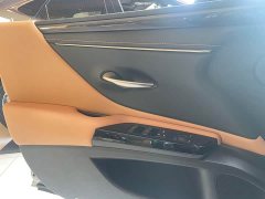 Lexus ES 300h Edition - ფოტო 13