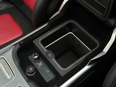 Land Rover 5.0 SC V8 SVR - ფოტო 19