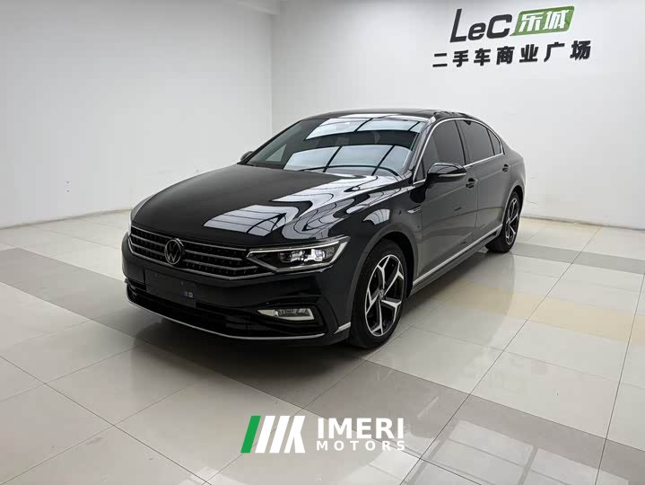 Volkswagen 330TSI DSGLuxury Version - ავტომობილი ჩინეთიდან