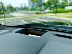 Volkswagen 2.5L HEVAWDPremium Edition - ფოტო 11